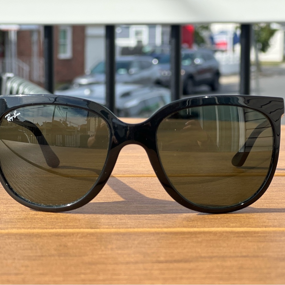 Ray-Ban Black Cats 1000 Women's Sunglasses